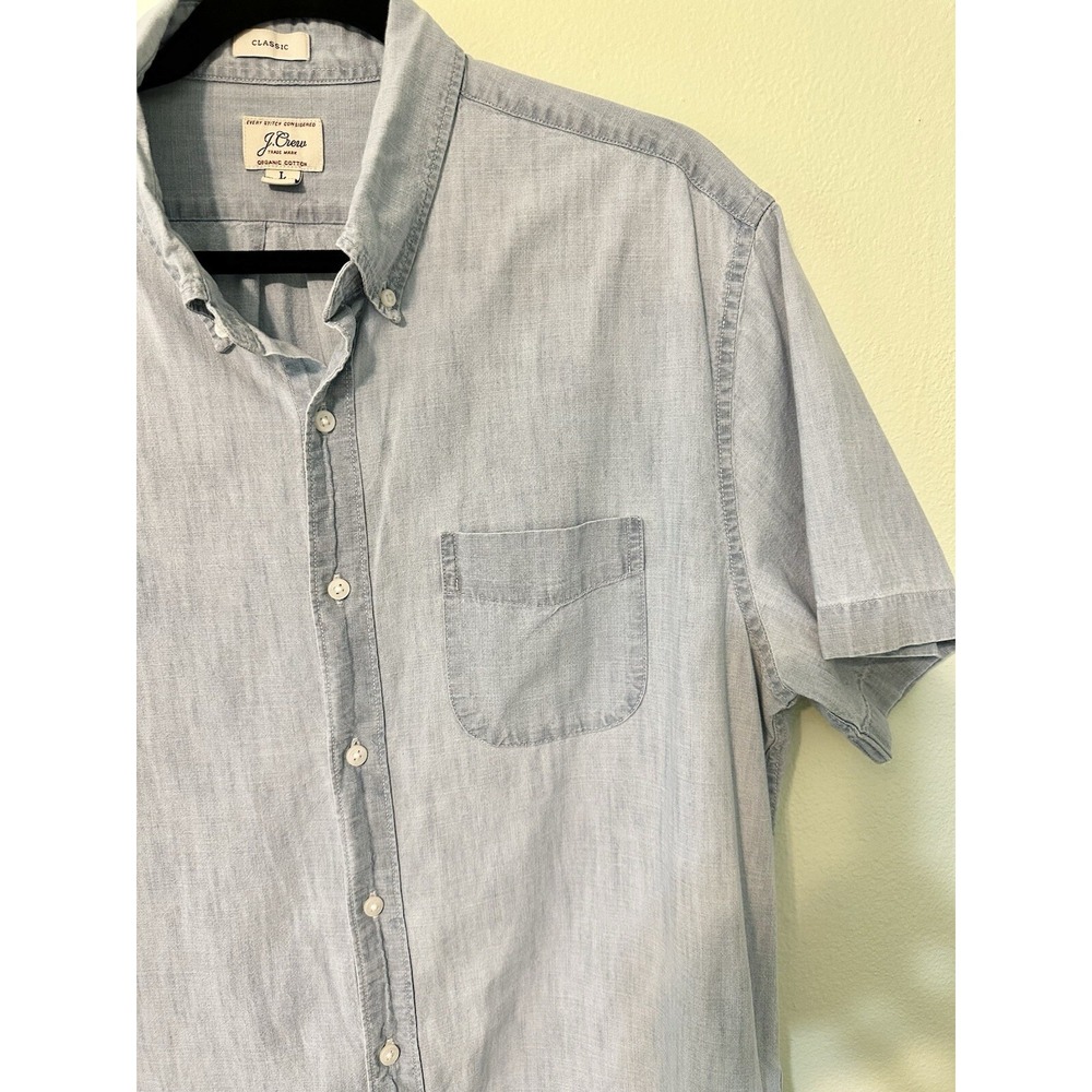 J. Crew Jeans Mens SS Chambray Button Shirt Sz L Blue/Lightweight/Classic - Picture 3 of 13